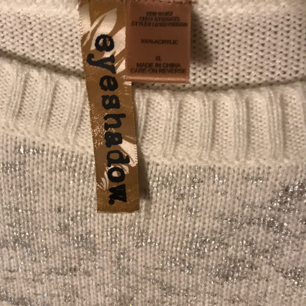 Sweater - Picture 3 of 3
